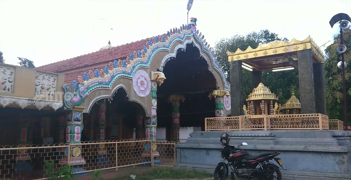 Iyanar Kovil in Chunnakam