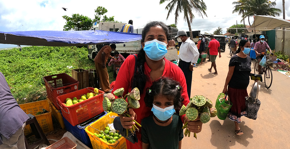 Negombo Sunday Street Market | நீர்கொழும்பு ஞாயிறு தெருவோரச் சந்தை